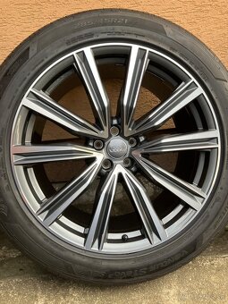Letná sada Audi Q8 R21 - 4