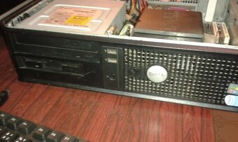 Počítač W7 Profesionál Optiplex DELL - 4