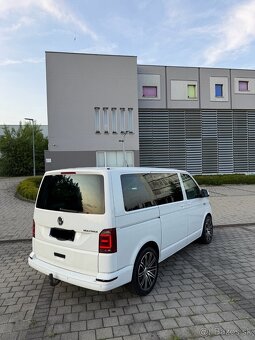 Volkswagen Transporter Caravelle 8miest DSG - 4