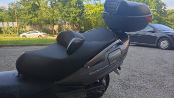 Suzuki AN650 Burgman Executive - 4