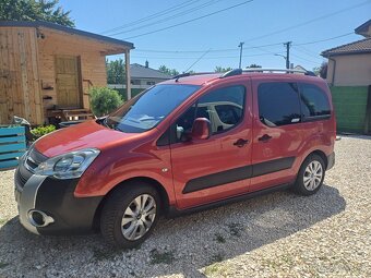 Citroen berlingo 1,6 hdi 68 kw , 2011 rok - 4