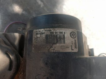 Svetlomety Vw Passat B6 - 4