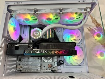 ⭐️ Ryzen 7 7800x3D, RTX 4070 Ti 12GB, 32GB RAM, 1TB, 850W - 4