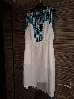 Koktejlové krátke šaty - 4