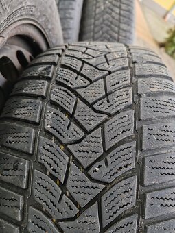 Prodám disky i s pneu 215/55/17 zimní - 4