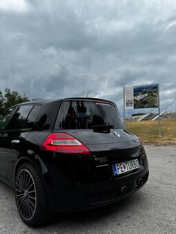 Renault Megane RS, 2.0T - 4