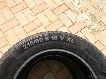 Semperit 215/60 r16 letné - 4