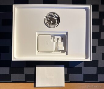 Apple MacBook Pro 13” /2019/ - 4