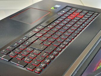 Herný notebook ACER PREDATOR 17,3" GTX 1050 4GB | SSD | 12G - 4