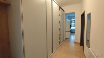 Centrum - prenájom 2-izbový byt, novostavba - 4