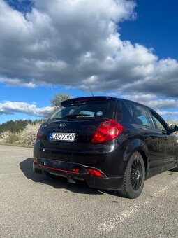 Kia Cee’d - 4