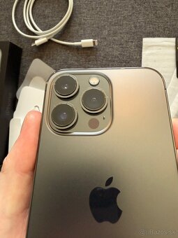 Predám Apple iPhone 13 Pro 256GB Graphite - 4