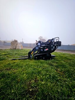 Šmykom riadený nakladač Jansen KL-200 - 4