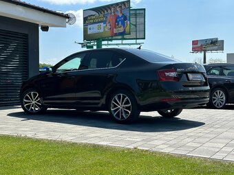 Škoda Octavia 2.0 TDi DSG, r.v.: 2020 - 4