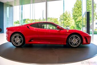 Ikonické Ferrari F430 - 4