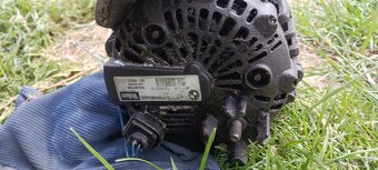 Predám alternator na bmw e46 2.0d - 4