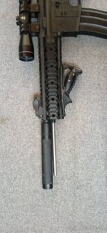 Predám airsoft M4 DMR - 4