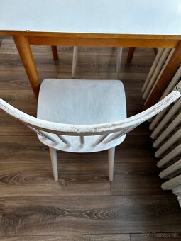 Stôl a 2 stoličky - 4