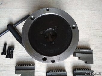 Univerzalne skľučovadlo 4-čeľusťové 125mm Samostrediace - 4