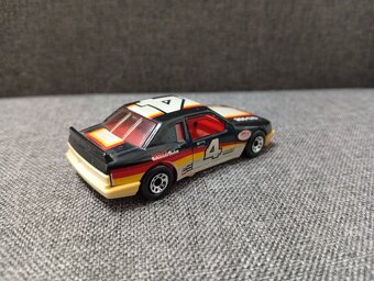 Matchbox Buick Le Sabre, Macau, MB10 - 4