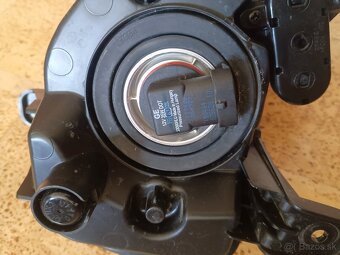 Ľavá hmlovka Kia ceed SW od roku 2018 - 4