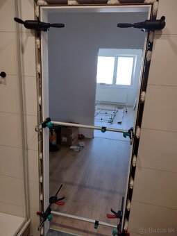 Montáž zárubní a dverí - 4