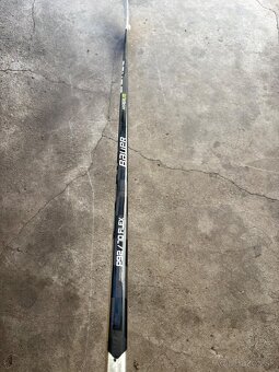 Hokejka Bauer Vapor Hyperlite SR - 4