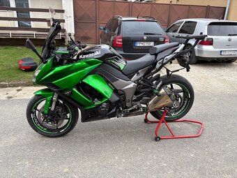 Kawasaki Z1000SX - 4