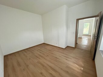 Na prenájom slnečný 2-izbový apartmán so záhradkou - 4