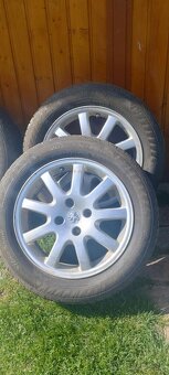 Pneumatiky a disky 205/55 R16 - 4
