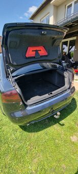 Predám audi A4B7 - 4