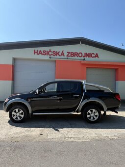 Mitsubishi L200 2.5 DI-D Double Cab Intense - 4