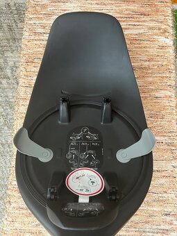 Vajíčko Cybex Cloud T i-Size PLUS, cozy beige + Base T - 4