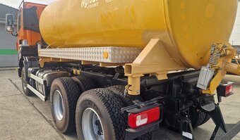 Predám cisternu, fekál 11 m3 na podvozku TATRA Phoenix - 4