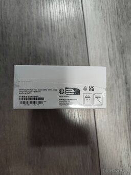 Apple AirPods Pro (3. Generácia) - 4