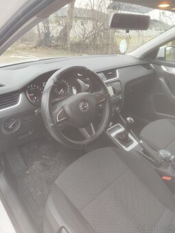 Octavia combi 1,6 TD - 4