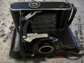 Predám zberateľský foťák - 4