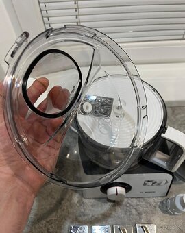 Kuchynský robot Bosch MCM4100 800W - 4