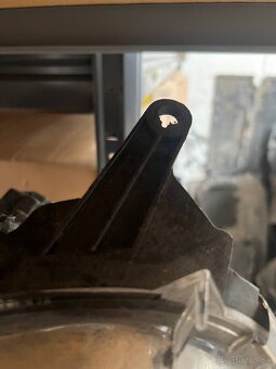 Predné ľavé svetlo Mercedes W211 - 4