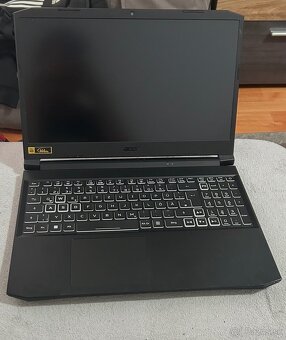 Predám herný notebook Acer Nitro 5 Na Náhradné Diely - 4