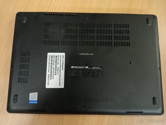 predám nefunkčný notebook Dell Latitude 5490 - 4