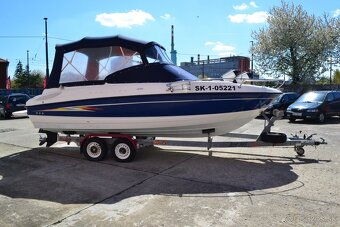 Bayliner 652 CU - 4