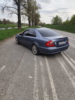 Mercedes E320i 4matic - 4
