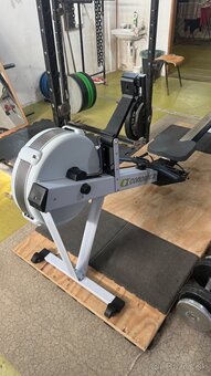 Predám veslársky trenažér Concept2 RowErg - 4