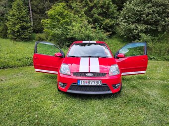 Ford Fiesta St - 4