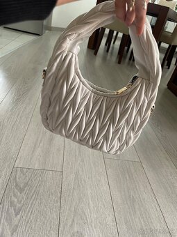 Miumiu kabelka - 4