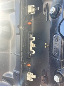 kufrove dvere mercedes e    a2127400010 - 4