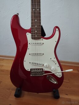 Fender Squier Classic Vibe 60s Stratocaster Candy Apple Red - 4