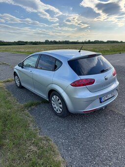 Predam Seat Leon 2009 so sviznym benzinovym motorom 1.6 - 4