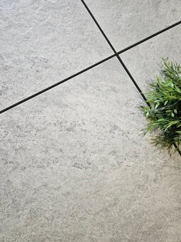 Terasová dlažba protišmyk sivá silver ako kameň 60x60x2 cm - 4